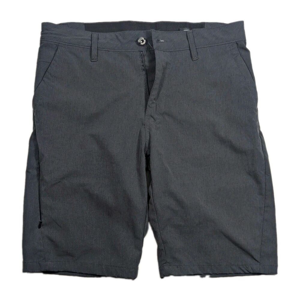 Kenneth Cole Mid Length Stretch Tech Shorts Size 30